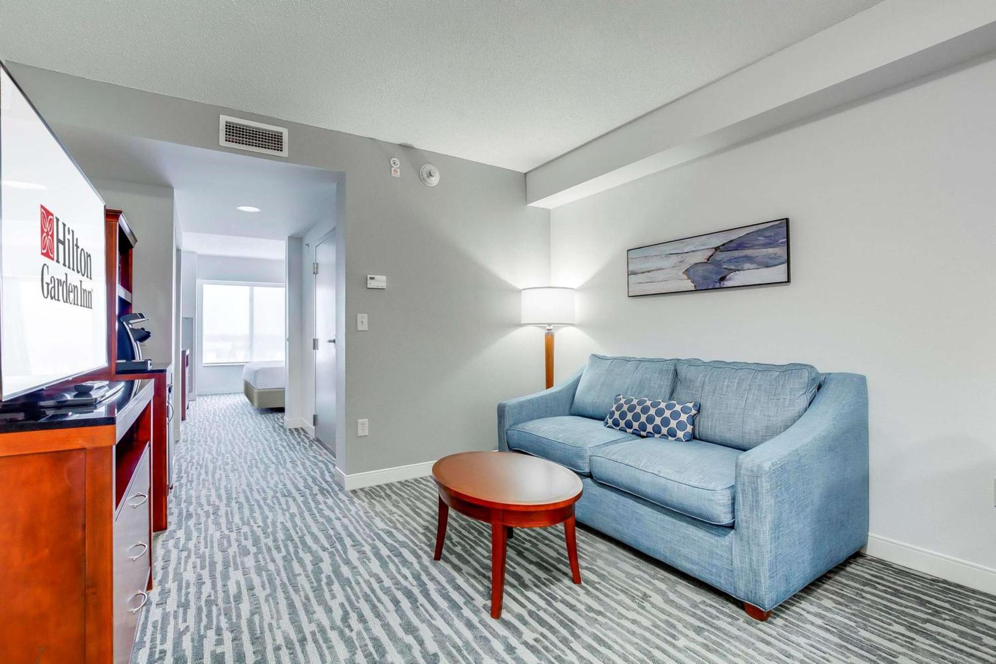 Hilton Garden Inn Louisville-Northeast Exterior foto