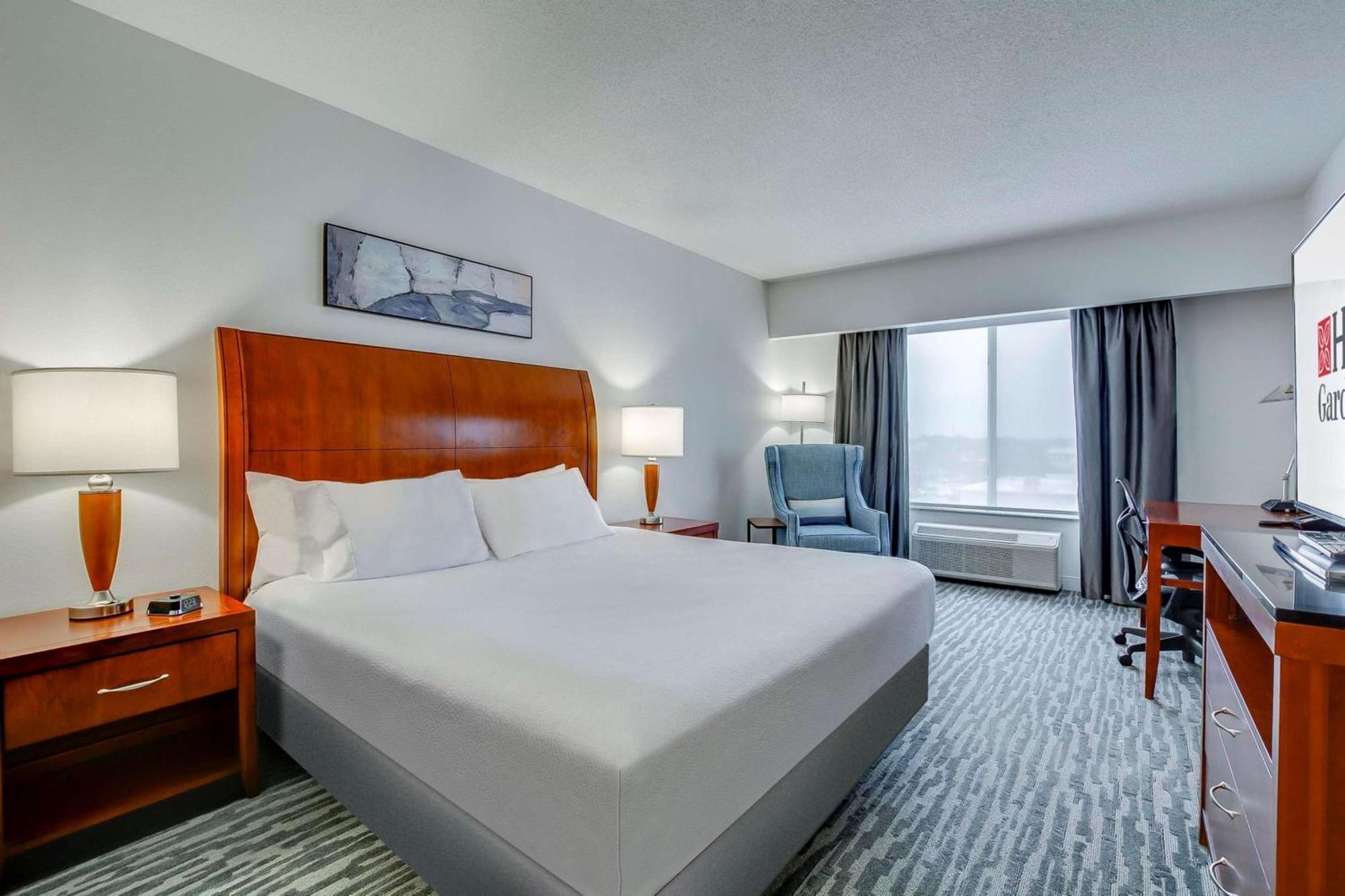 Hilton Garden Inn Louisville-Northeast Exterior foto